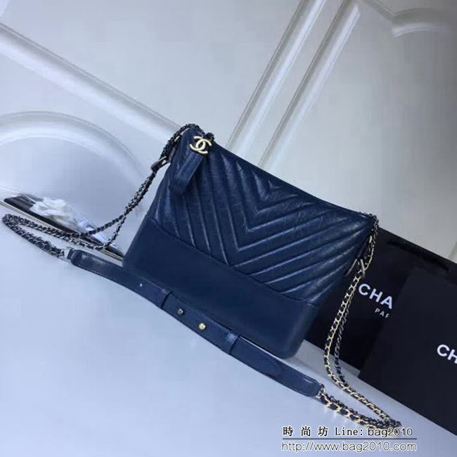 香奈兒CHANEL2018年新款V格 Chanel Gabrielle 霧霾藍鏈條流浪包 DSC2066
